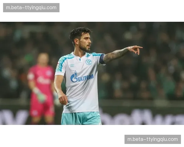 蓝军罗塞尼尔战术调整受限,关键位置伤停影响体系运转